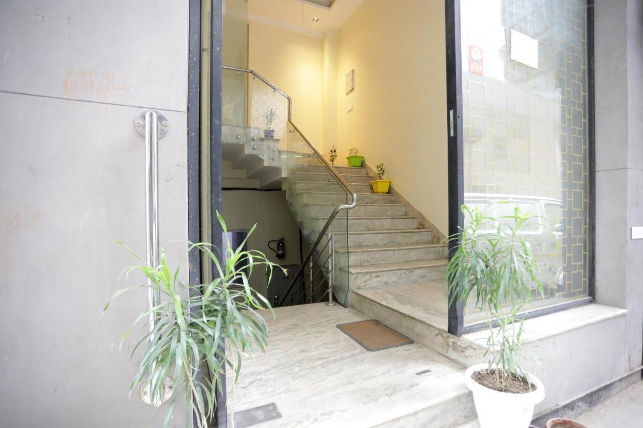 Hotel Good Vibe Near Delhi Igi Airport Nueva Delhi Exterior foto