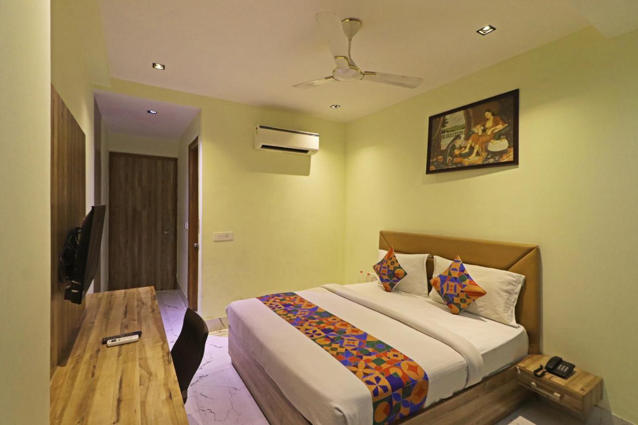 Hotel Good Vibe Near Delhi Igi Airport Nueva Delhi Exterior foto