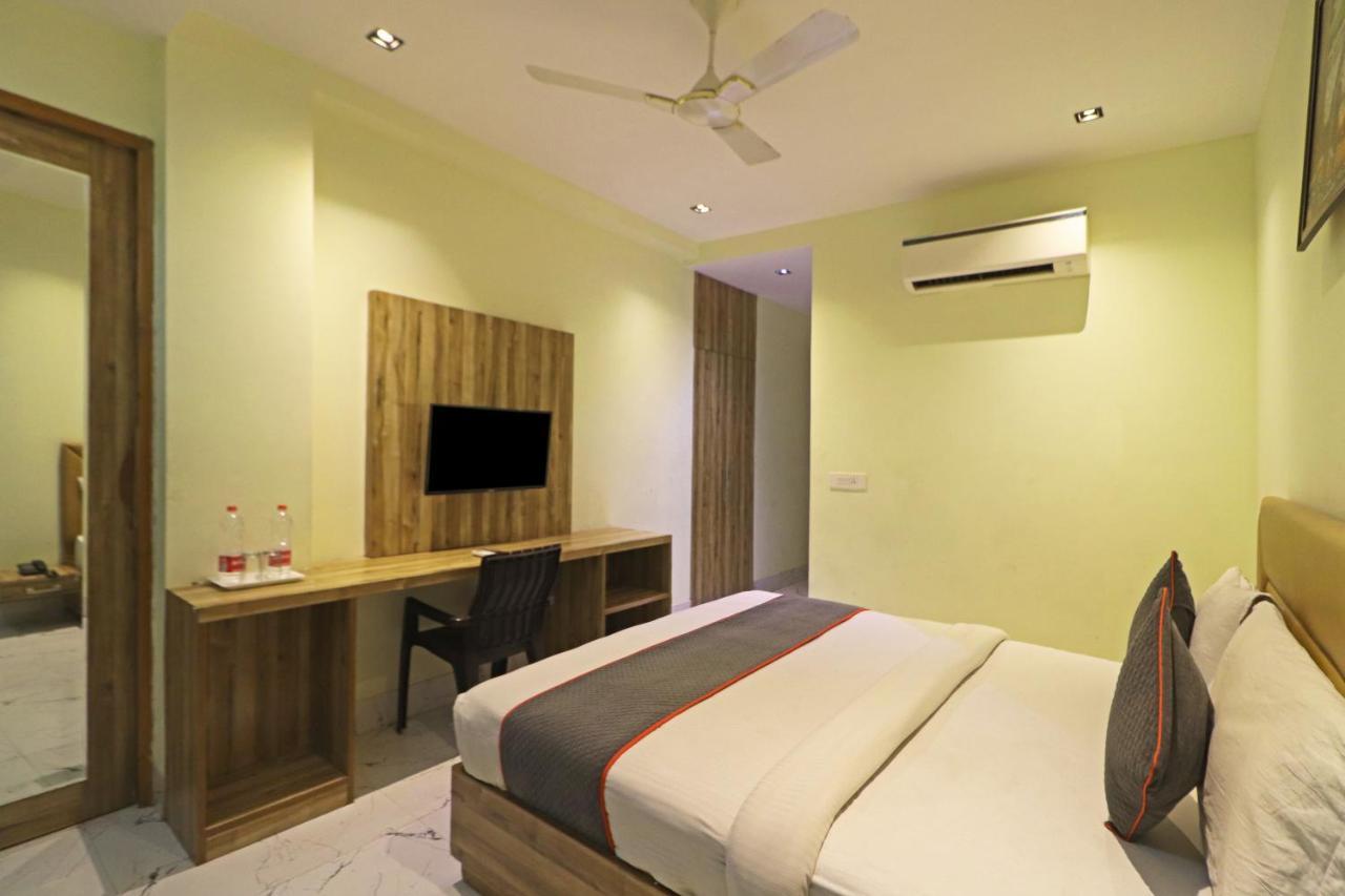 Hotel Good Vibe Near Delhi Igi Airport Nueva Delhi Exterior foto